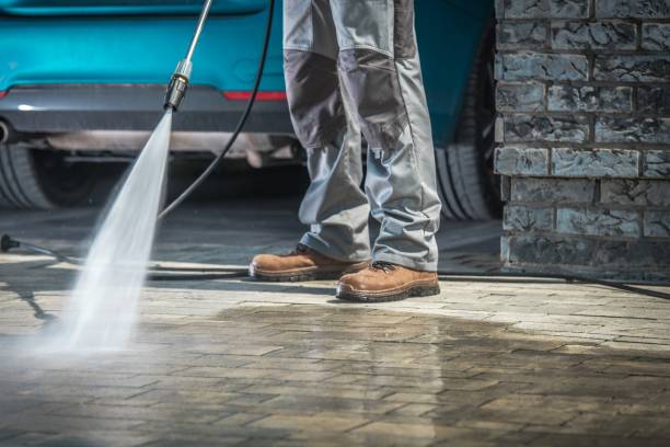 Best Sign and Awning Cleaning  in Gowanda, NY